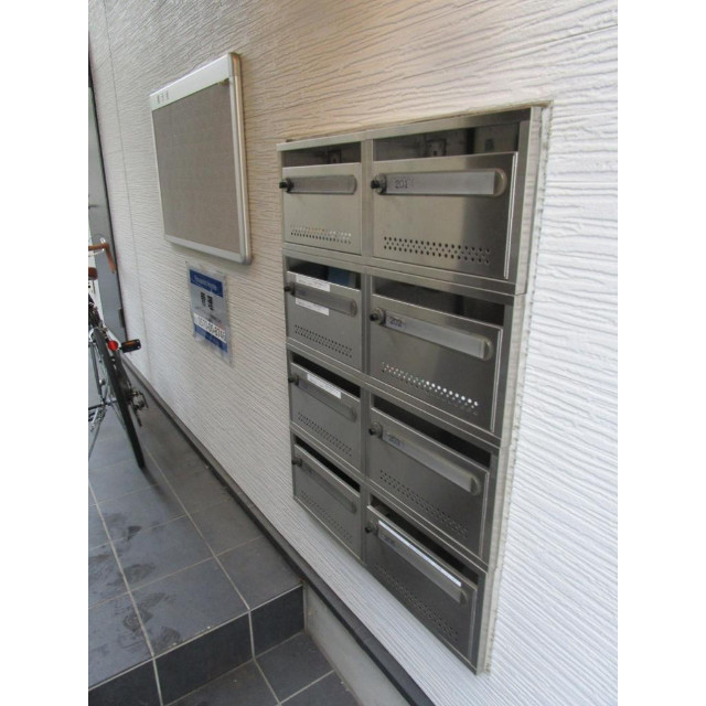 ��ʌ��������܎s�k�捡�H���̃A�p�[�g�̂��̑�