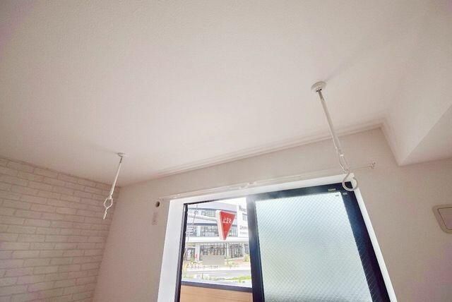 ��ʌ��������܎s������㗎���X���ڂ̃A�p�[�g�̂��̑��ݔ�