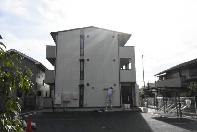 ��ʌ�����s�����P���ڂ̃A�p�[�g�̌����O��