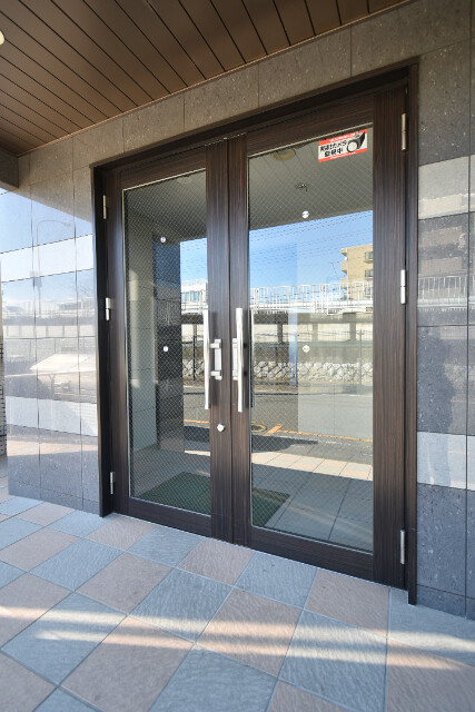 ��ʌ��������܎s�k��y�C���P���ڂ̃}���V�����̃G���g�����X