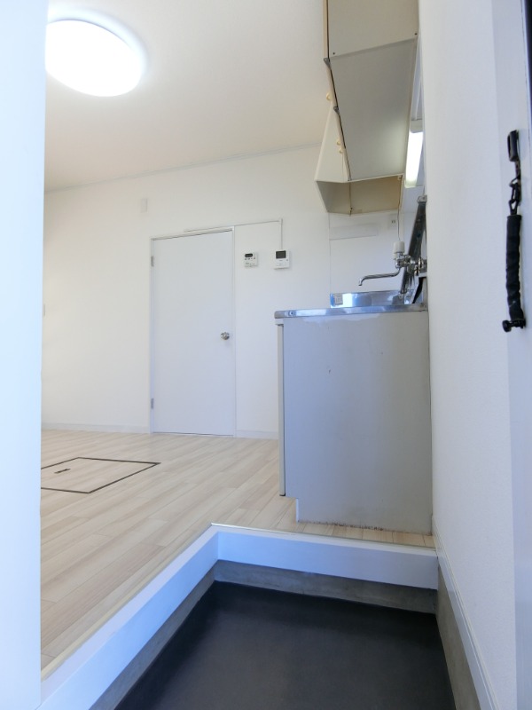 ��ʌ�����s�厚���s�̃A�p�[�g�̌���