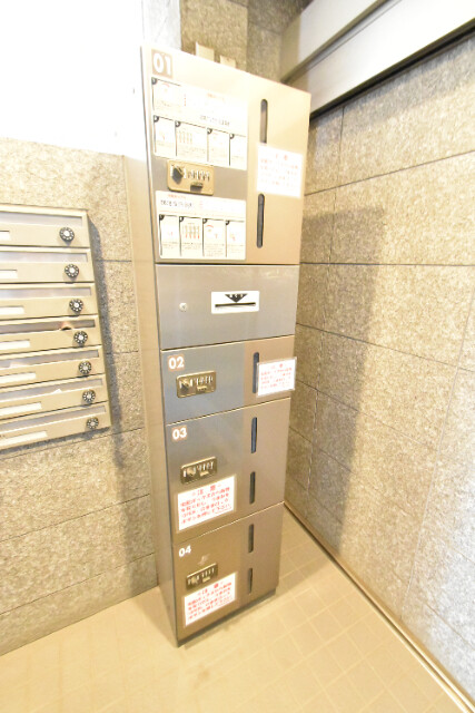 ��ʌ�����s������Q���ڂ̃}���V�����̂��̑�