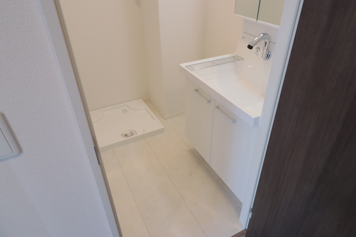 ��ʌ�����s�����P���ڂ̃A�p�[�g�̐��ʏ�