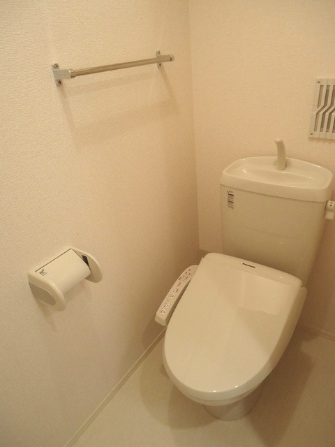 ��ʌ�����s�厚�����̃A�p�[�g�̃g�C��