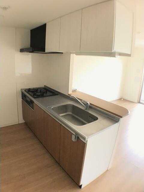 ��ʌ��������܎s��΋�㗢�Q���ڂ̃}���V�����̃L�b�`��