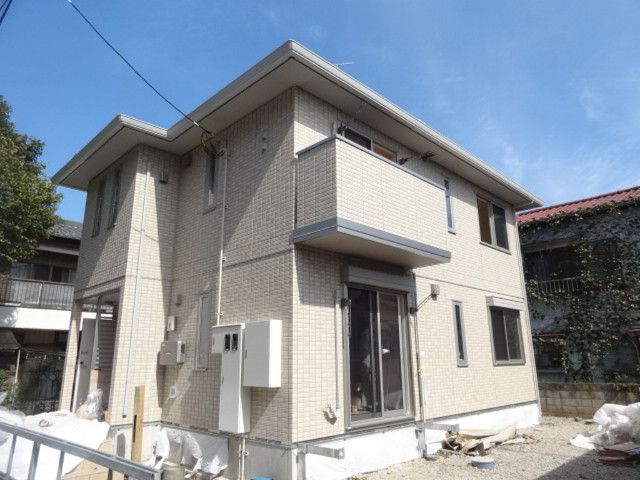 ��ʌ��������܎s��{��O���Q����571-1�̃A�p�[�g�̌����O��