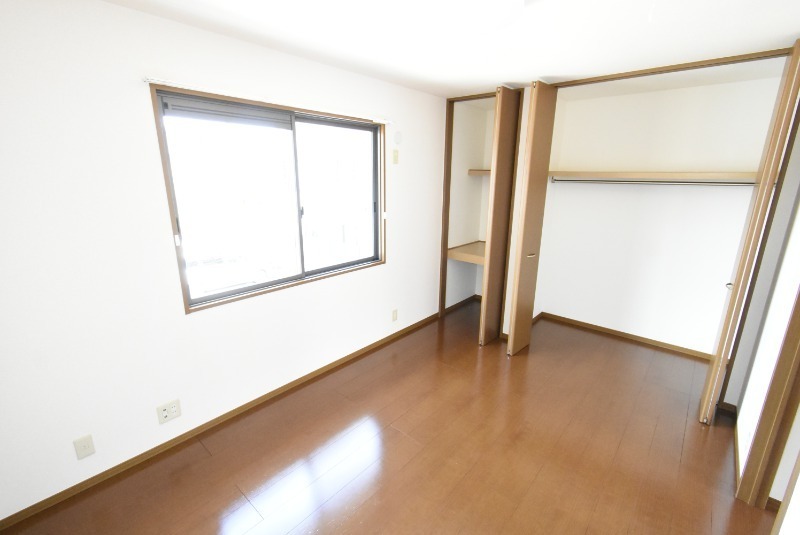 ��ʌ��������܎s�k��{�����Q���ڂ̃e���X�n�E�X�̂��̑�