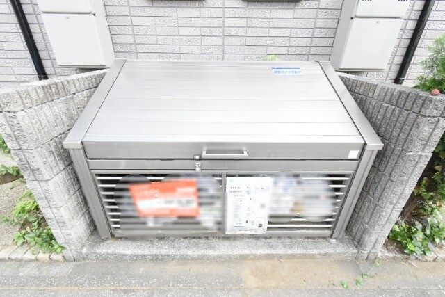 ��ʌ��������܎s�k��{�����Q���ڂ̃e���X�n�E�X�̂��̑�