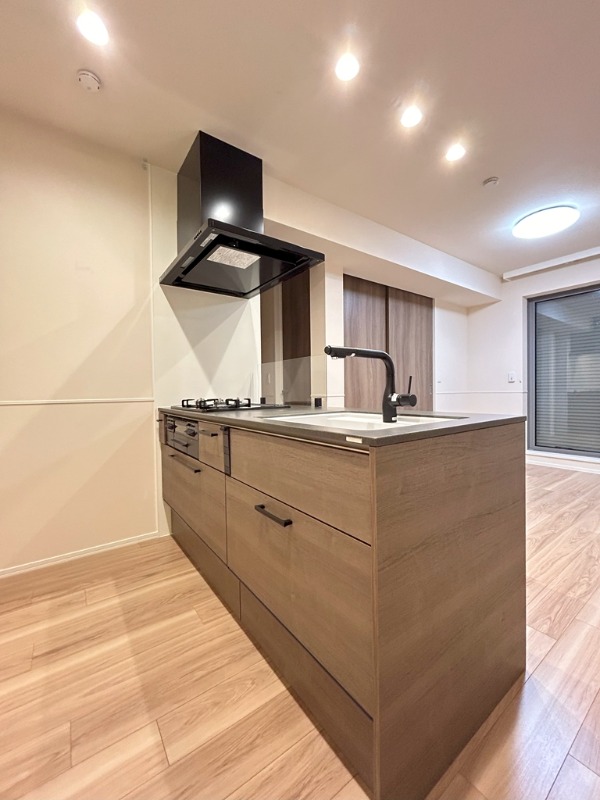 ��ʌ��������܎s������㗎���S���ڂ̃}���V�����̃L�b�`��