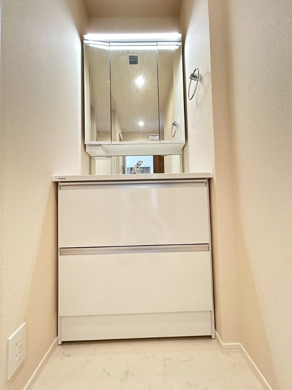 ��ʌ��������܎s������㗎���S���ڂ̃}���V�����̐��ʏ�