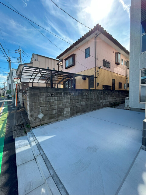 ��ʌ��������܎s������㗎���S���ڂ̃}���V�����̒��ԏ�