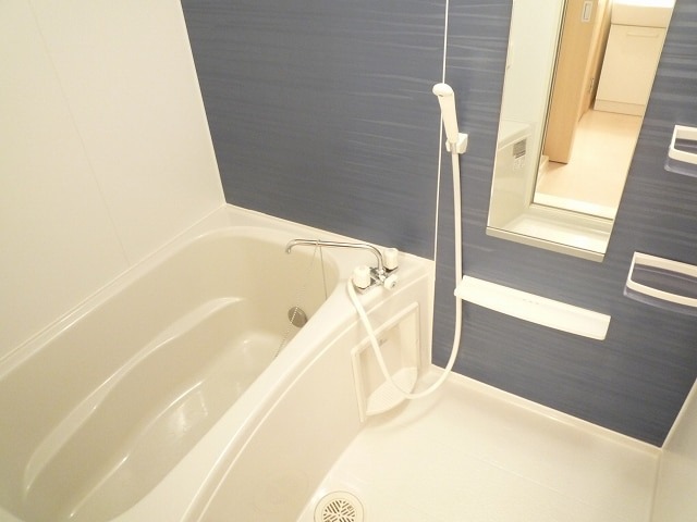 ��ʌ�����s�厚�n�����̃A�p�[�g�̃o�X