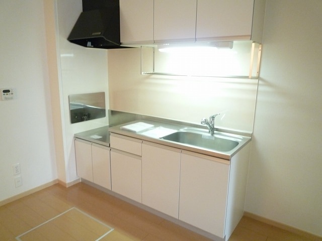 ��ʌ�����s�厚�n�����̃A�p�[�g�̃L�b�`��