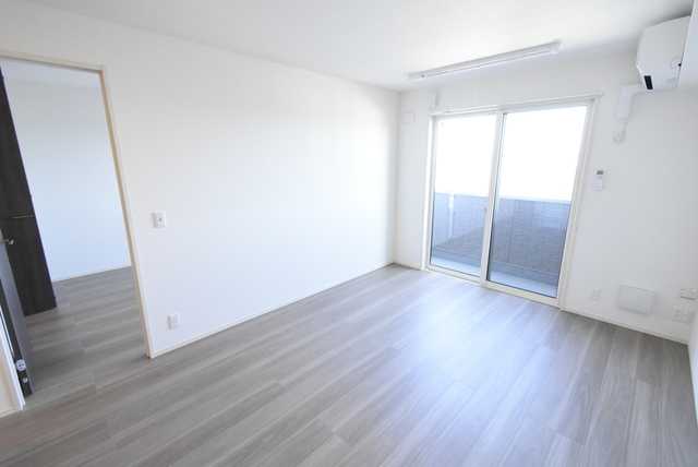 ��ʌ��������܎s����厚�w��̃A�p�[�g�̂��̑������E�X�y�[�X