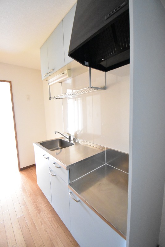 ��ʌ��z�J�s�{�{���R���ڂ̃}���V�����̃L�b�`��