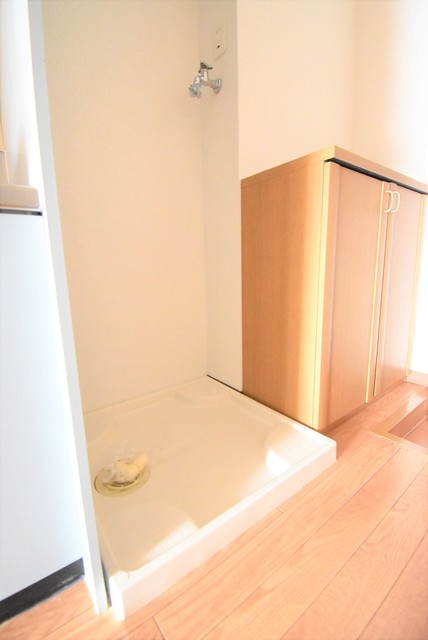 ��ʌ��z�J�s�{�{���R���ڂ̃}���V�����̂��̑������E�X�y�[�X