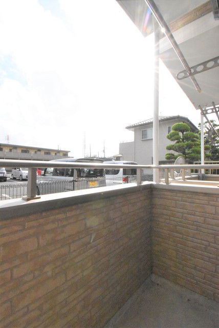 ��ʌ��z�J�s�{�{���R���ڂ̃}���V�����̃o���R�j�[