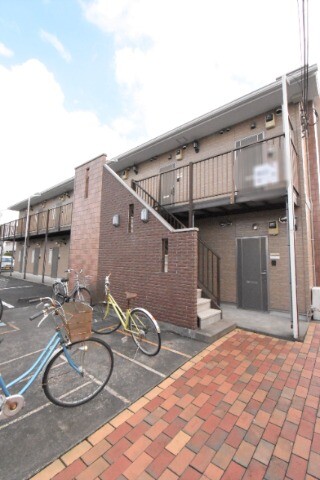 ��ʌ��z�J�s�{�{���R���ڂ̃}���V�����̃G���g�����X