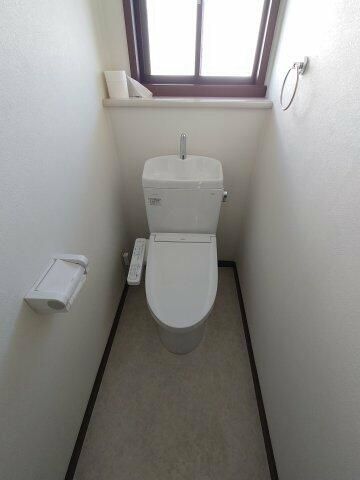 ��ʌ��������܎s�k��A�|���P���ڂ̈�ˌ��Ẵg�C��