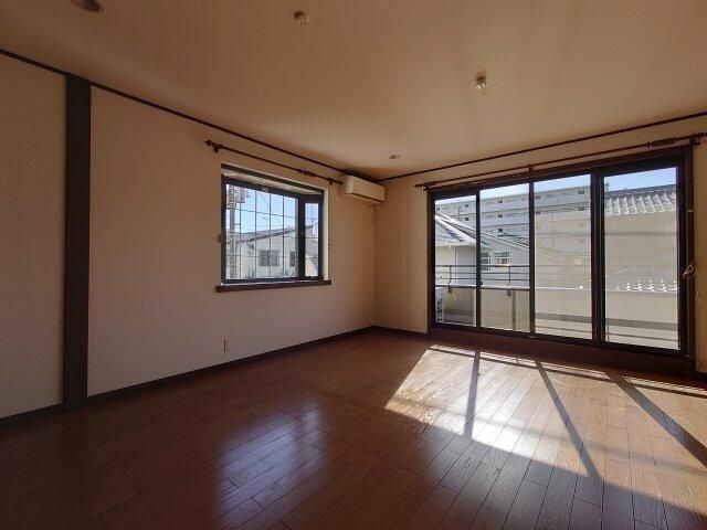 ��ʌ��������܎s�k��A�|���P���ڂ̈�ˌ��Ă̂��̑��ݔ�