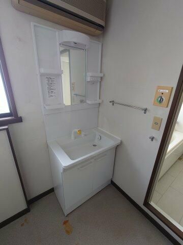 ��ʌ��������܎s�k��A�|���P���ڂ̈�ˌ��Ă̐��ʏ�