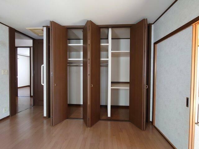 ��ʌ��������܎s�k��A�|���P���ڂ̈�ˌ��Ă̎��[