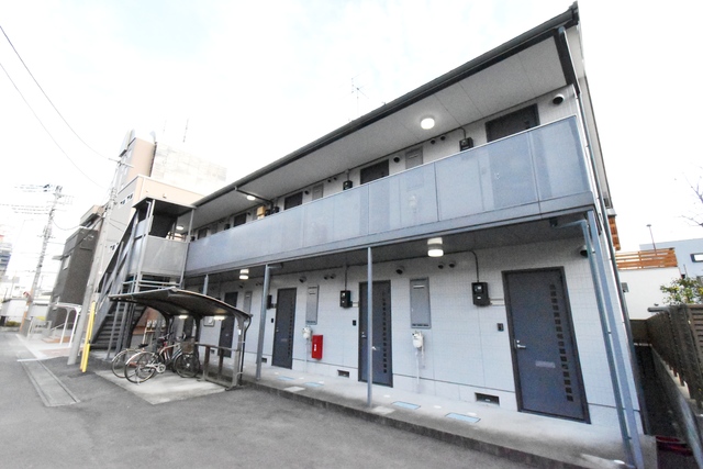 ��ʌ��������܎s��{��㏬���̃A�p�[�g�̌����O��