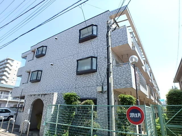 ��ʌ��������܎s�k�擌�听���P���ڂ̃}���V�����̌����O��