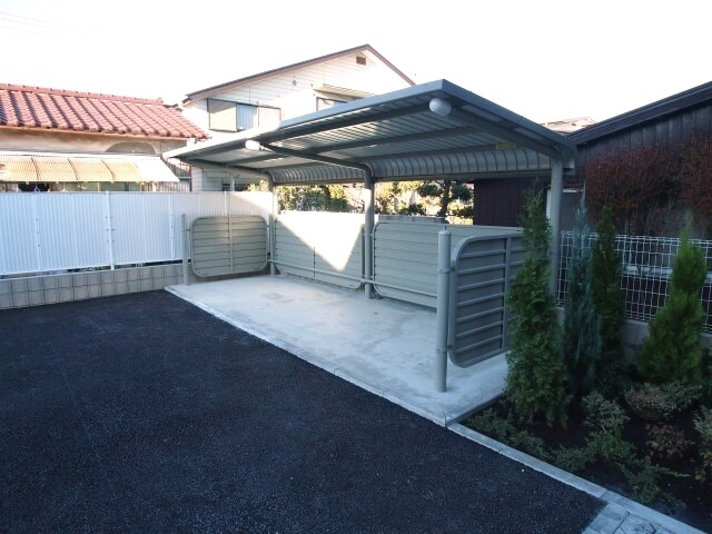 ��ʌ��������܎s�΋摾�c�E�P���ڂ̃A�p�[�g�̂��̑�