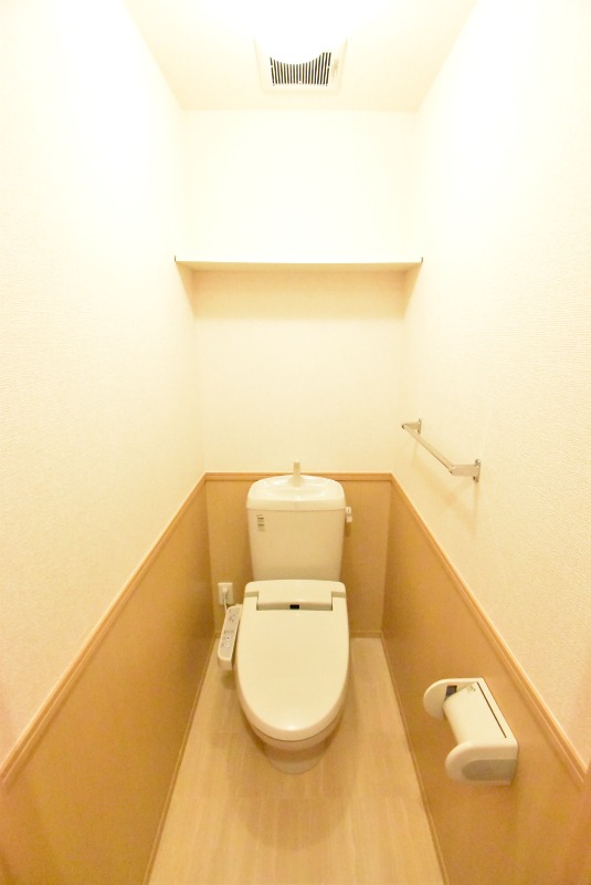 ��ʌ��z�J�s���C�N�^�E���U���ڂ̃A�p�[�g�̃g�C��