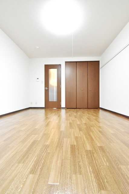 ��ʌ��������܎s��{��㏬���̃A�p�[�g�̂��̑������E�X�y�[�X