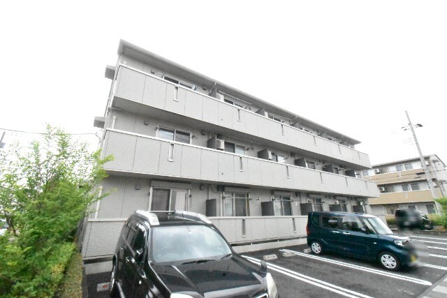 ��ʌ��z�J�s���C�N�^�E���Q���ڂ̃A�p�[�g�̌����O��