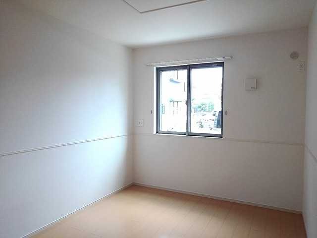 ��ʌ��z�J�s�ԓc�T���ڂ̃A�p�[�g�̂��̑������E�X�y�[�X