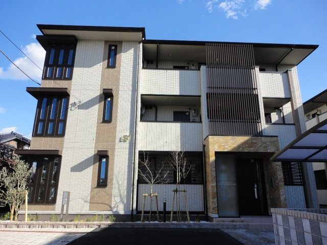 ��ʌ��������܎s��{��O���P����1375�̃A�p�[�g�̌����O��