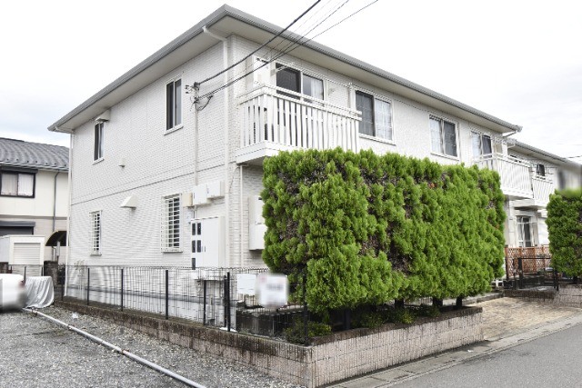 ��ʌ��������܎s����厚���m��̃A�p�[�g�̌����O��