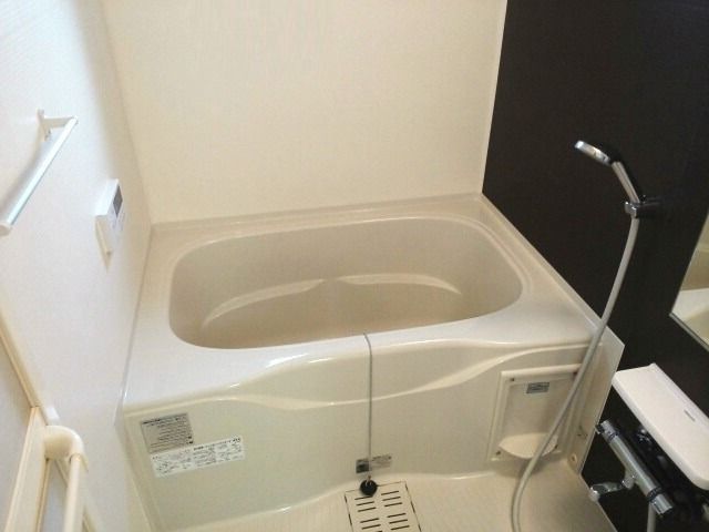 ��ʌ��������܎s����厚���L�̃}���V�����̃o�X