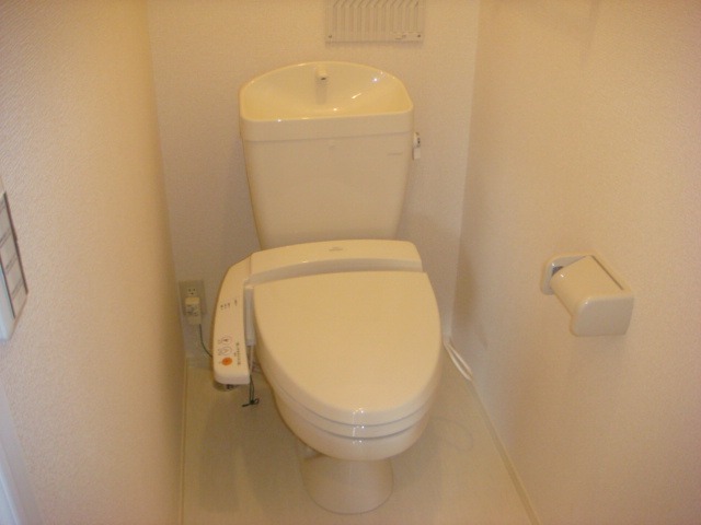 ��ʌ��������܎s�΋�厚�����̃A�p�[�g�̃g�C��