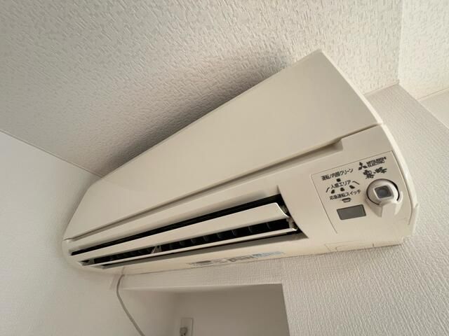 ��ʌ������s���h�P���ڂ̃}���V�����̂��̑��ݔ�