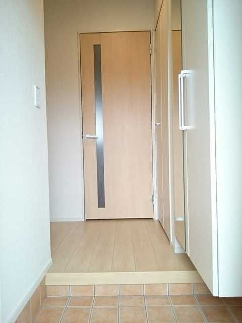 ��ʌ��@�c�s�厚��V�h�̃A�p�[�g�̌���