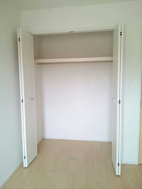 ��ʌ��@�c�s�厚��V�h�̃A�p�[�g�̎��[