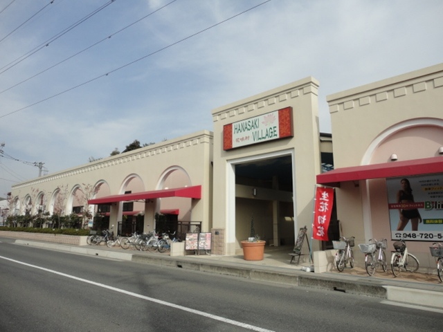 ��ʌ�����s�厚������̃A�p�[�g�̎���