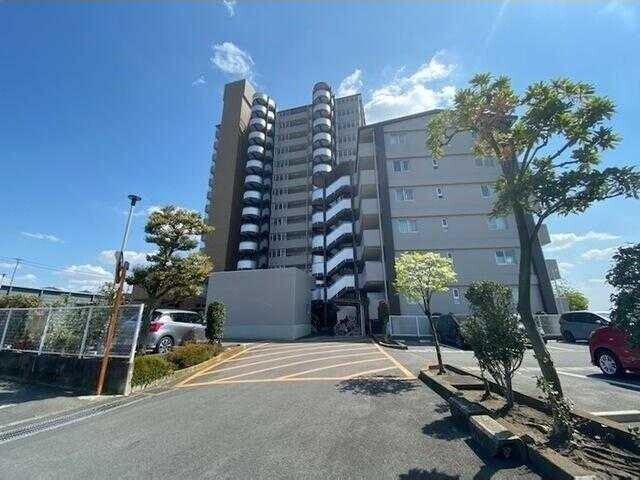 ��ʌ��������܎s��΋���؂Q���ڂ̃}���V�����̃G���g�����X