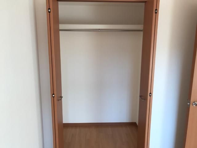 ��ʌ�����s���s�o�H�S���ڂ̃A�p�[�g�̎��[