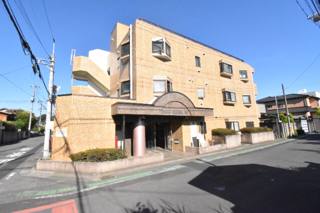 ��ʌ��������܎s��{��y�蒬�R���ڂ̃}���V�����̌����O��