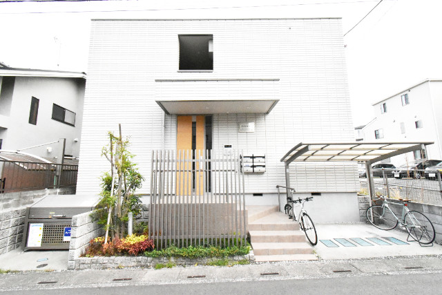 ��ʌ��������܎s��{��������P���ڂ̃}���V�����̌����O��