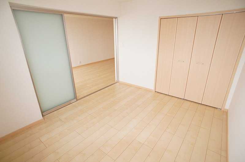 ��ʌ�����s�厚������̃}���V�����̂��̑������E�X�y�[�X