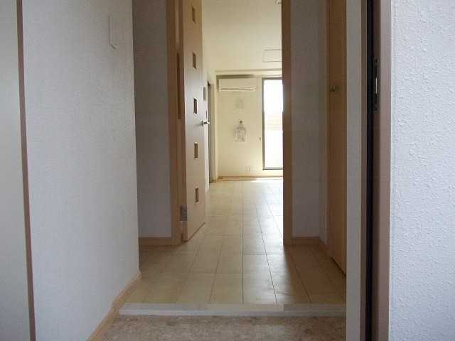 ��ʌ�����s�厚������̃}���V�����̌���