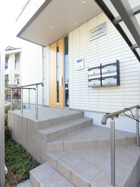 ��ʌ��������܎s��{��������P���ڂ̃}���V�����̃G���g�����X