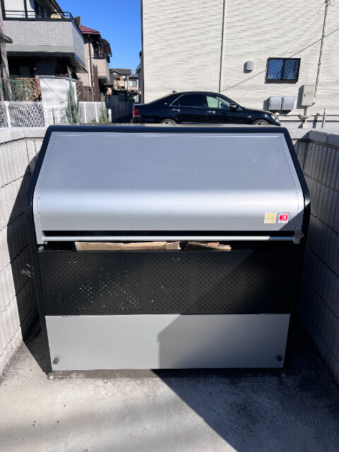 ��ʌ��k�����S�ɓޒ����Q���ڂ̃A�p�[�g�̂��̑�