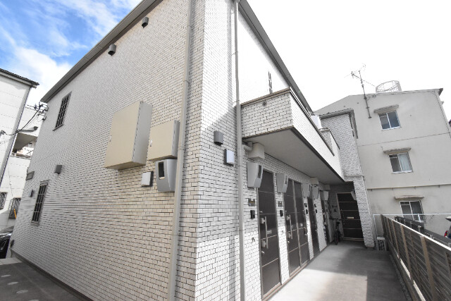 ��ʌ�����s������S���ڂ̃A�p�[�g�̌����O��